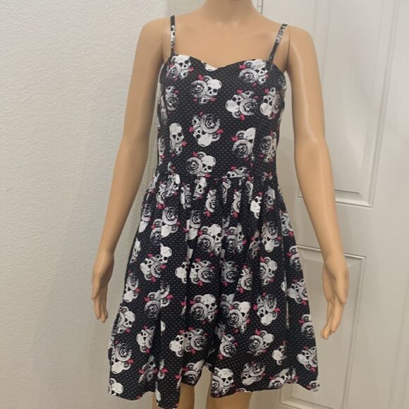 Hot Topic Sz Large 💯 Cotton Skulls Skeletons Butterfly’s Spaghetti Strap Dress - Picture 3 of 8